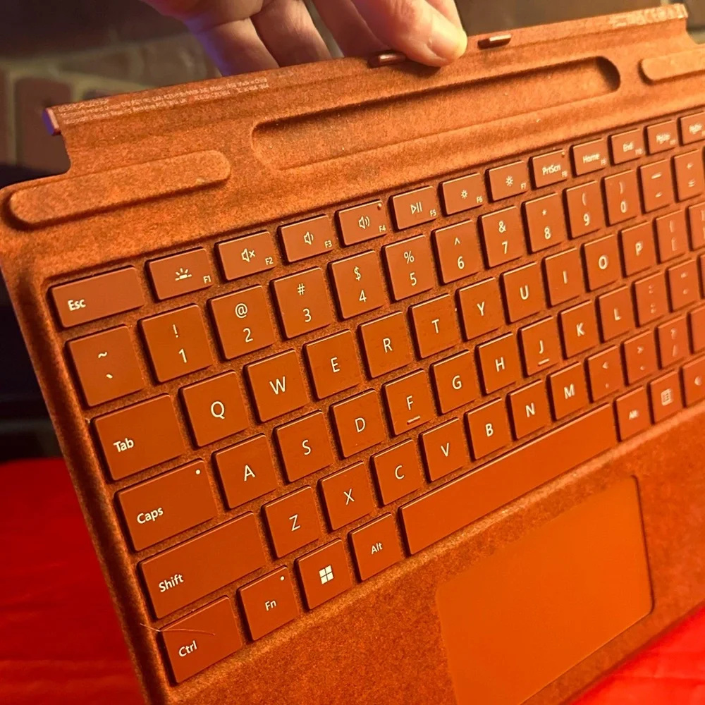 WOW POSHMARK - Authentic Microsoft Surface Pro Signature Keyboard in Poppy Red